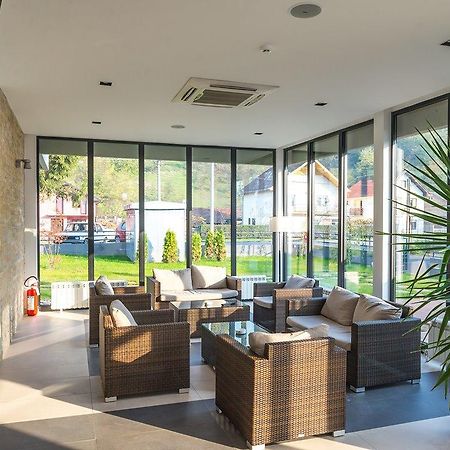 Hotel Drinska lasta Ljubovija Exteriör bild