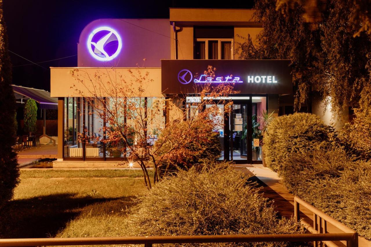 Hotel Drinska lasta Ljubovija Exteriör bild