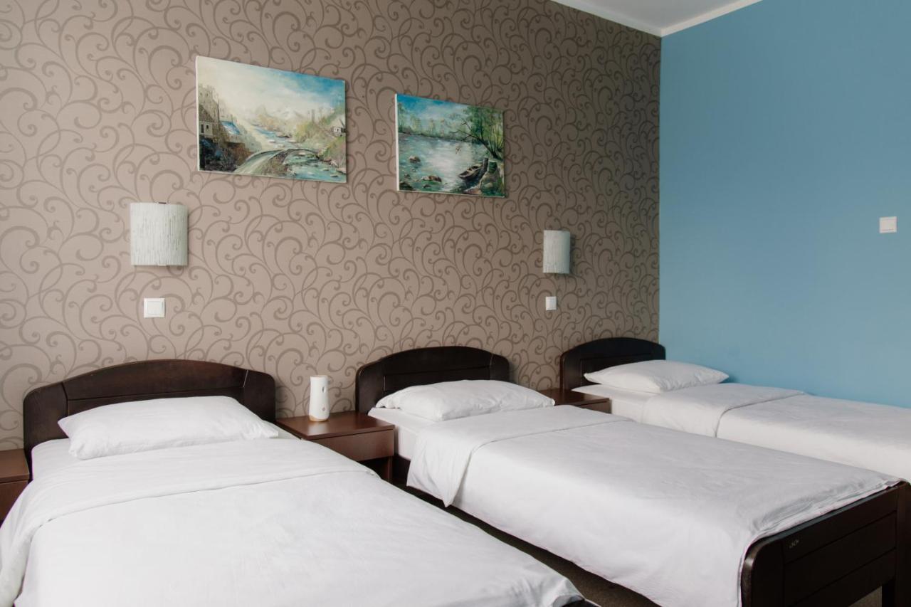Hotel Drinska lasta Ljubovija Exteriör bild