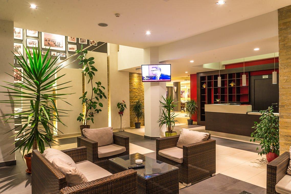 Hotel Drinska lasta Ljubovija Exteriör bild